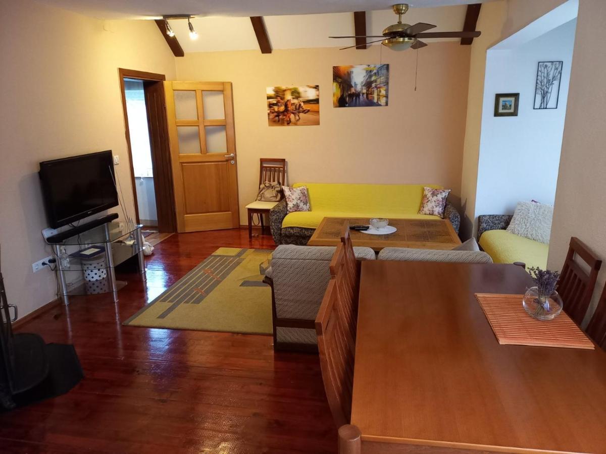 Vacation Home "Cehic" Kulen Vakuf Zewnętrze zdjęcie